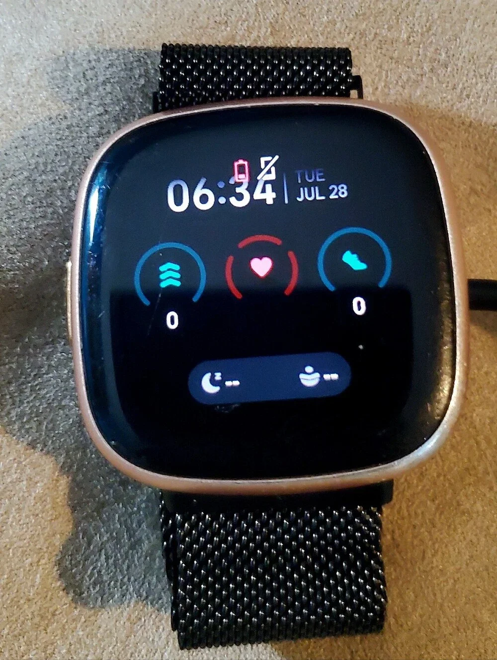 Fitbit Versa 4 with Accessories